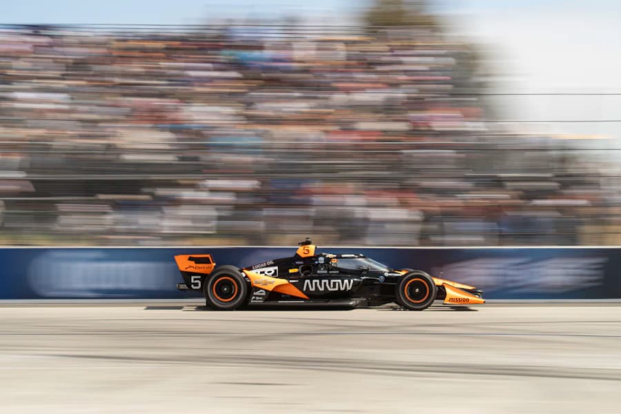 Grandstand: The Classic Race Weekend