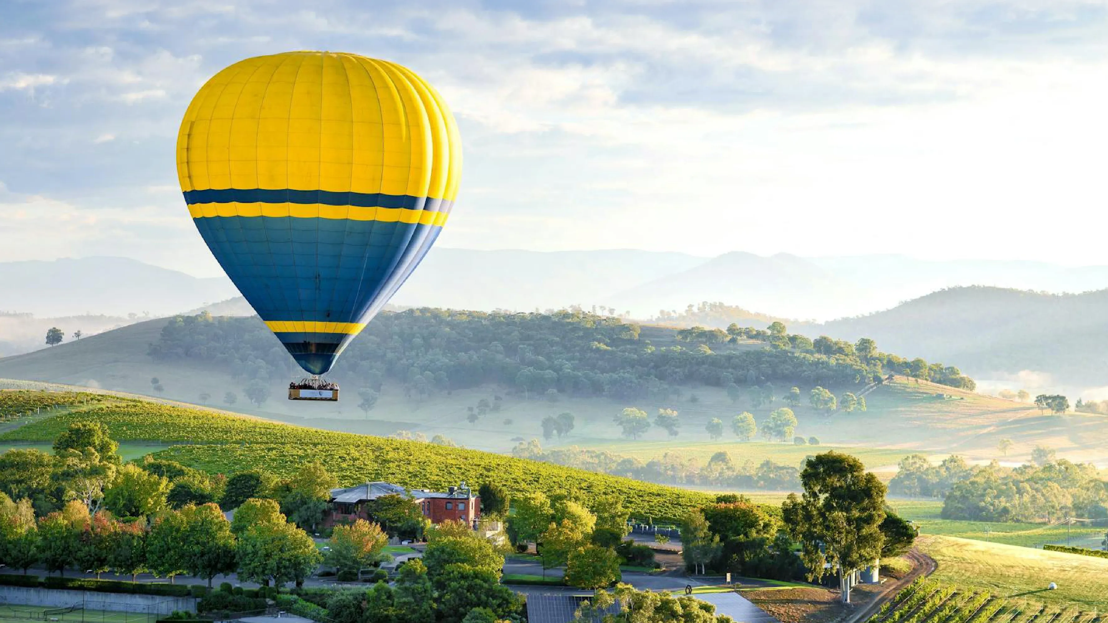 Sunrise Balloon Ride with Champagne and Wine